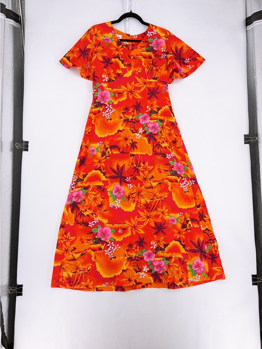 Vintage 1970s Royal Hawaiian Orange Tropical Floral Muumuu Maxi Dress size 12